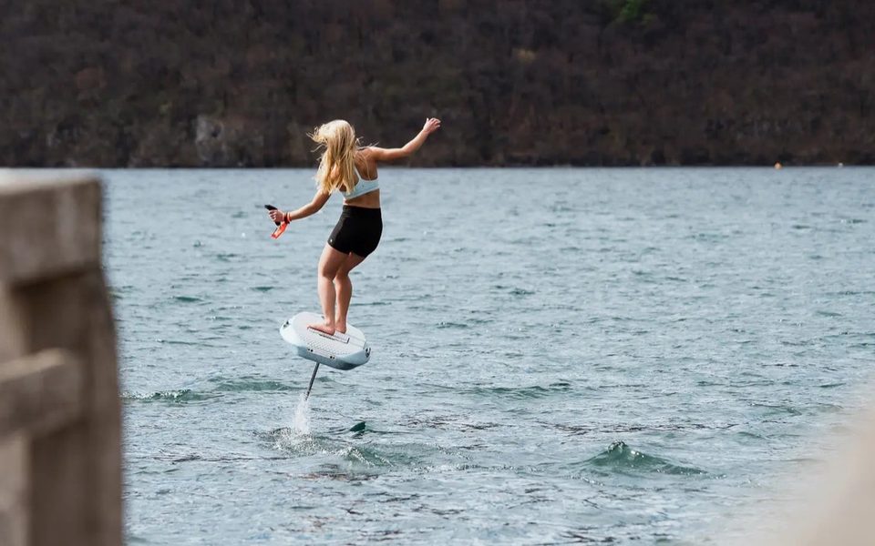 Quanto costa una tavola da surf elettrica